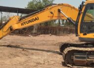 Hyundai R210 Excavator